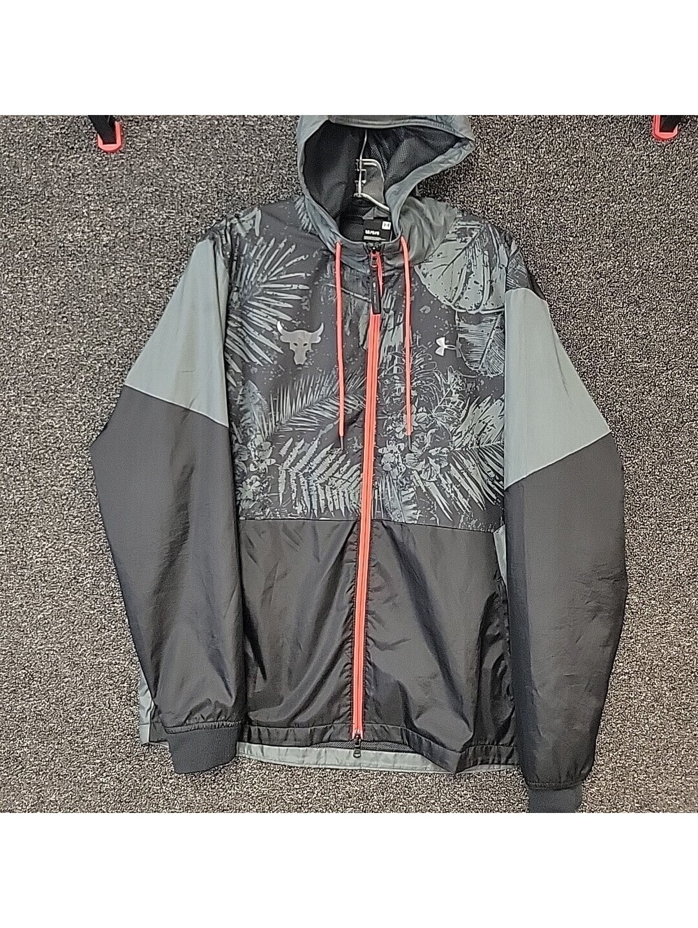 under armour mens project rock legacy windbreaker jacket hooded black gray large